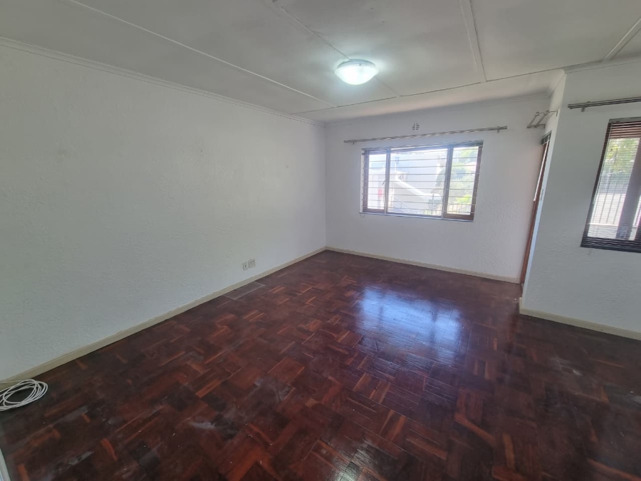To Let 0 Bedroom Property for Rent in Sea Point Western Cape